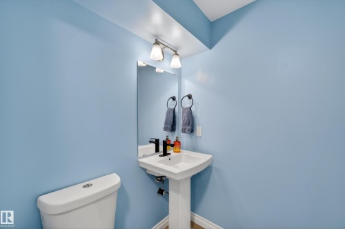2619 12 Street, Edmonton, AB 