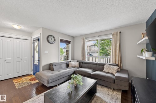 2619 12 Street, Edmonton, AB 