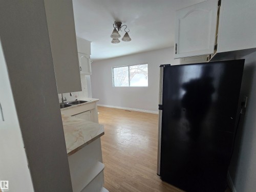 11910 43 Street, Edmonton, AB 