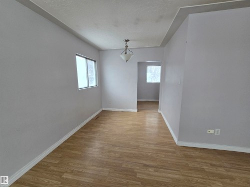 11910 43 Street, Edmonton, AB 