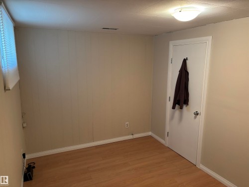 11910 43 Street, Edmonton, AB 