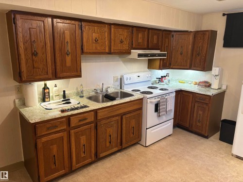11910 43 Street, Edmonton, AB 