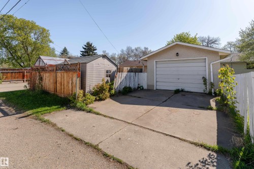 11910 43 Street, Edmonton, AB 