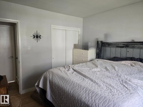 11910 43 Street, Edmonton, AB 