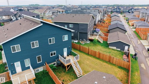 9338 Pear Link, Edmonton, AB 