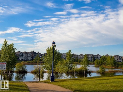 960 Summerside Link Link, Edmonton, AB 