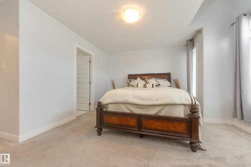 #66- 723 172 Street Sw, Edmonton, AB - Indoor Photo Showing Bedroom