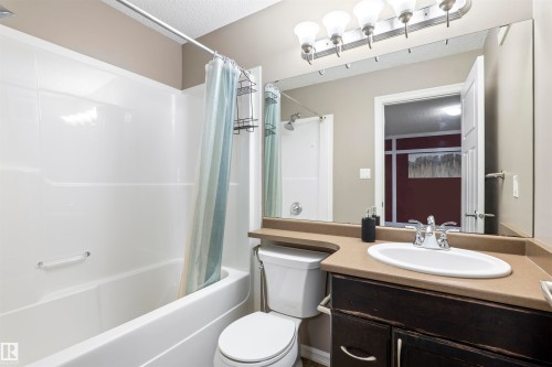 809 37A Avenue, Edmonton, AB 