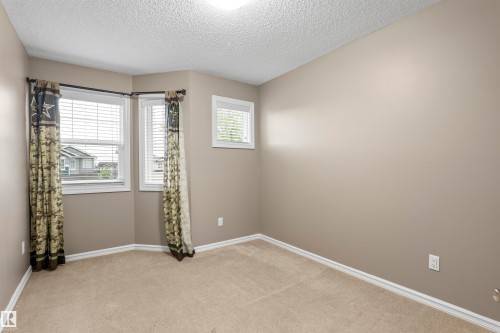 809 37A Avenue, Edmonton, AB 