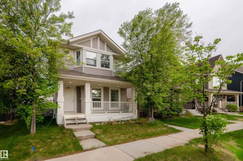 809 37A Avenue, Edmonton, AB 