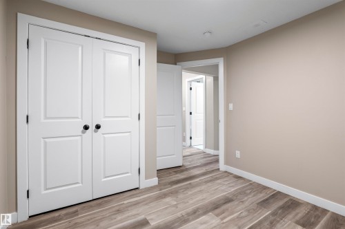 809 37A Avenue, Edmonton, AB 
