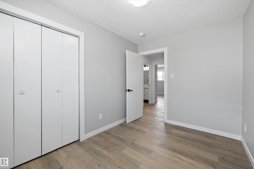 22 Huron Drive, Leduc, AB - Indoor Photo Showing Other Room