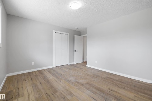 22 Huron Drive, Leduc, AB - Indoor Photo Showing Other Room