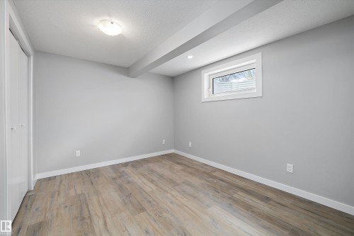 22 Huron Drive, Leduc, AB - Indoor Photo Showing Other Room
