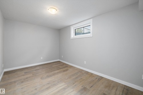 22 Huron Drive, Leduc, AB - Indoor Photo Showing Other Room