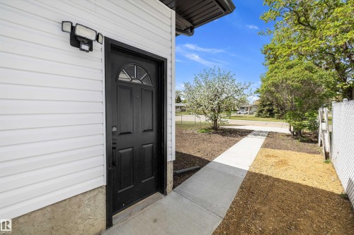 22 Huron Drive, Leduc, AB - Outdoor With Exterior