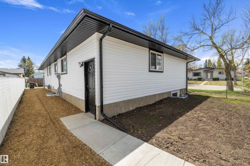 22 Huron Drive, Leduc, AB - Outdoor With Exterior