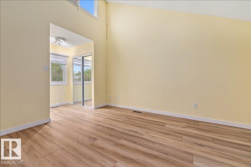 5327 Hill View Crescent, Edmonton, AB 