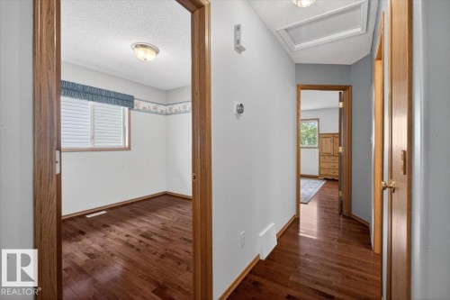 3928 30 Street, Edmonton, AB 
