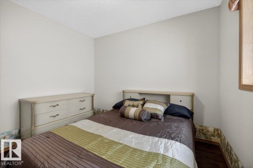 3928 30 Street, Edmonton, AB 