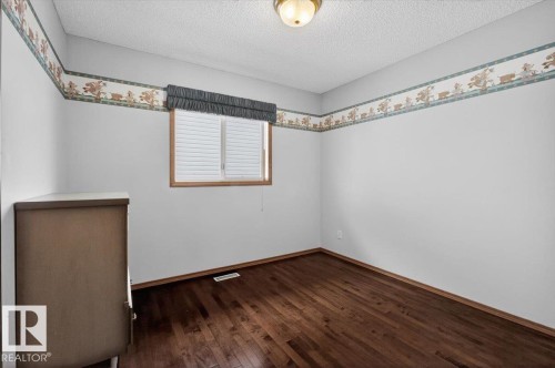 3928 30 Street, Edmonton, AB 