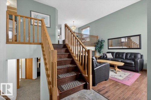 3928 30 Street, Edmonton, AB 