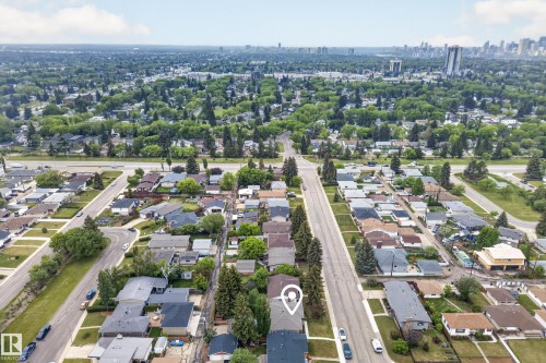 7307 86 Avenue, Edmonton, AB 