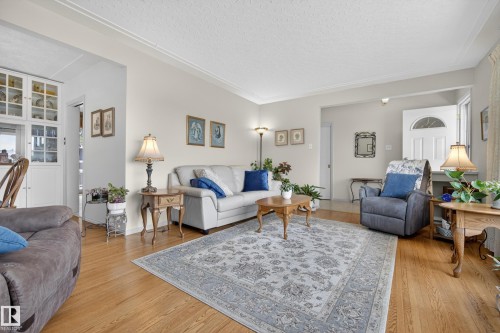 7307 86 Avenue, Edmonton, AB 