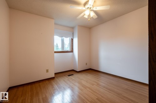 2609 49 Street, Edmonton, AB 