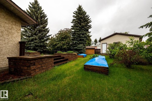 2609 49 Street, Edmonton, AB 