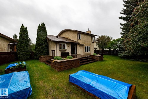 2609 49 Street, Edmonton, AB 