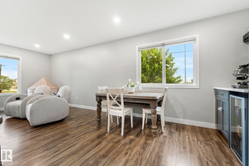 4702 50 Avenue, Beaumont, AB 