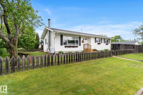 4702 50 Avenue, Beaumont, AB 