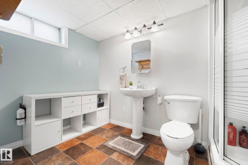 4702 50 Avenue, Beaumont, AB 