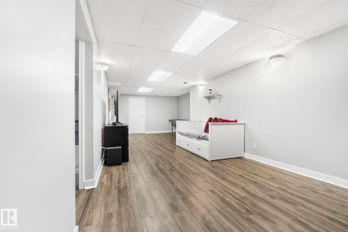 4702 50 Avenue, Beaumont, AB 