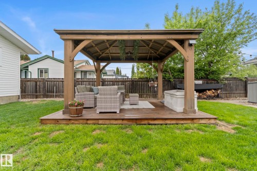 4702 50 Avenue, Beaumont, AB 