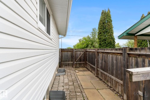 4702 50 Avenue, Beaumont, AB 