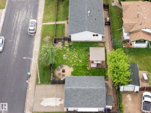 4702 50 Avenue, Beaumont, AB 