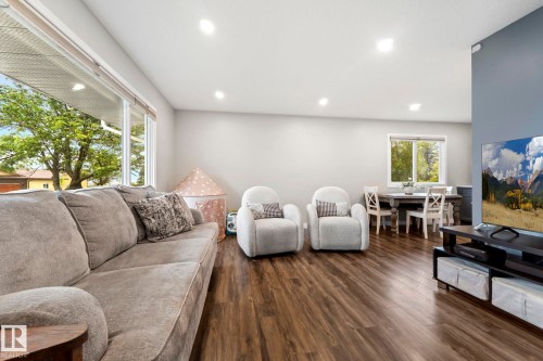 4702 50 Avenue, Beaumont, AB 
