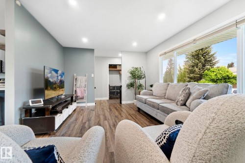 4702 50 Avenue, Beaumont, AB 