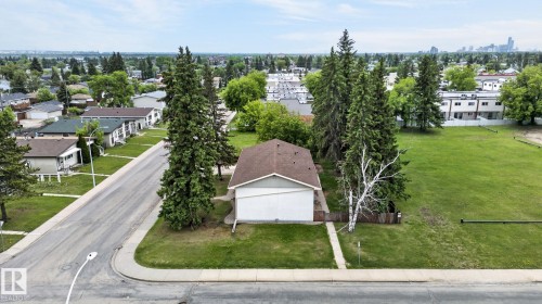 13920 64 Street, Edmonton, AB 
