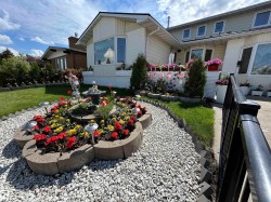 11539 40 Avenue  Edmonton, AB T6J 0R7