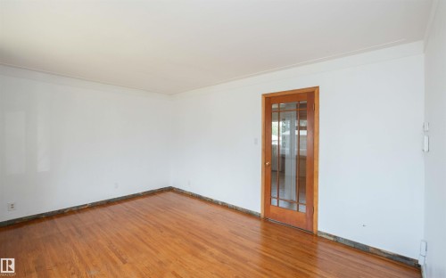 Empty room - 4414 54 Avenue, Barrhead, AB - Indoor Photo Showing Other Room