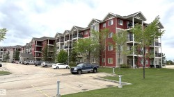 402 273 CHARLOTTE Way Sherwood Park, AB T8N 0N9