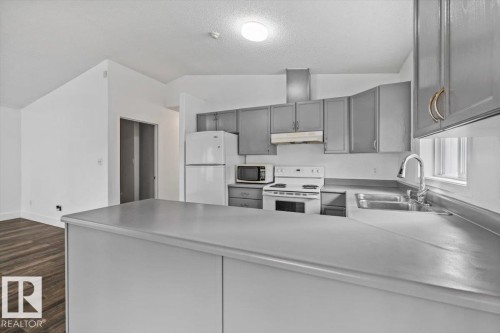 11229 85 Street, Edmonton, AB 