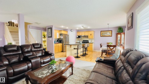 4609 163A Avenue Nw, Edmonton, AB 