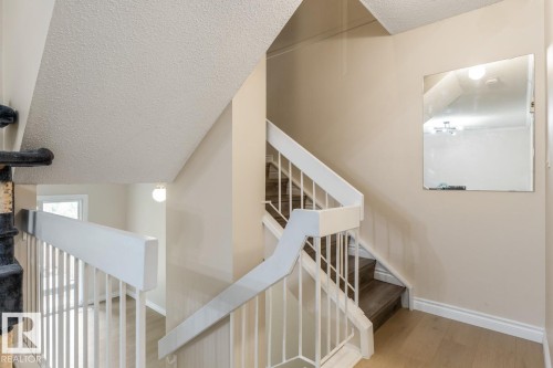 15731 121 Street, Edmonton, AB 