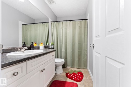 9814 108A, Fort Saskatchewan, AB 