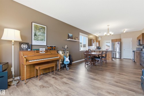 4923 58 Avenue, Cold Lake, AB 