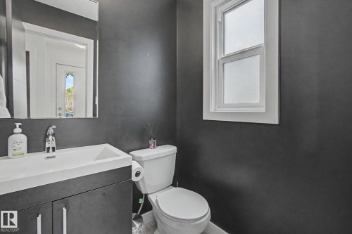 12035 93 Street Nw, Edmonton, AB 